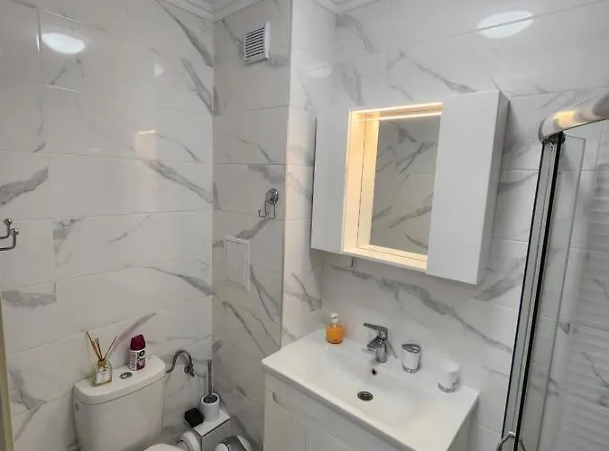 Valencia Gardens Lux 4 Per.