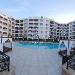 Valencia Gardens Lux 4 Per. Apartment