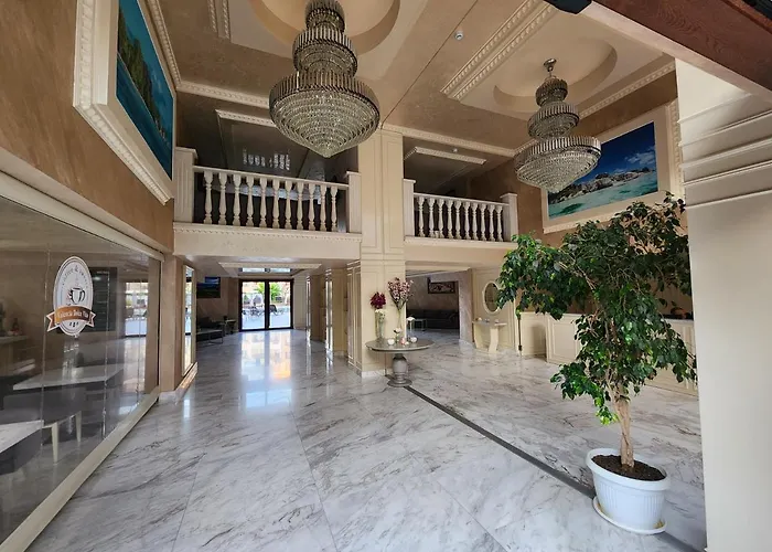 Valencia Gardens Lux 4 Per. Misivri