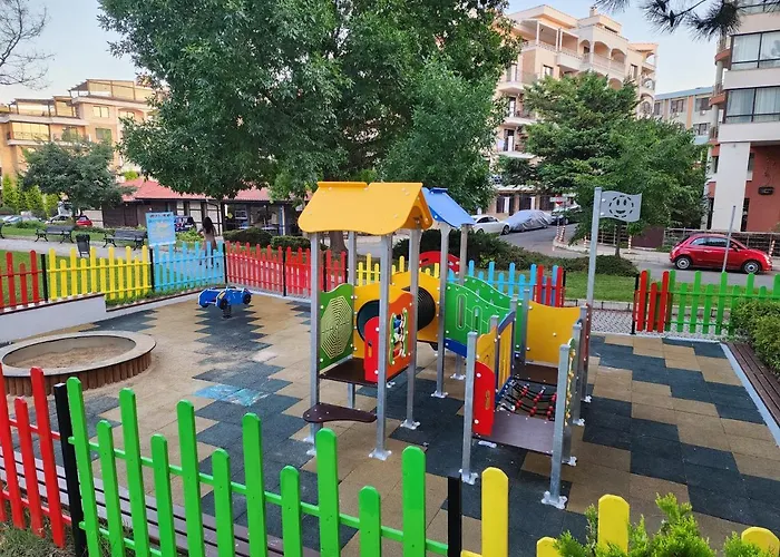 Daire Valencia Gardens Lux 4 Per. *